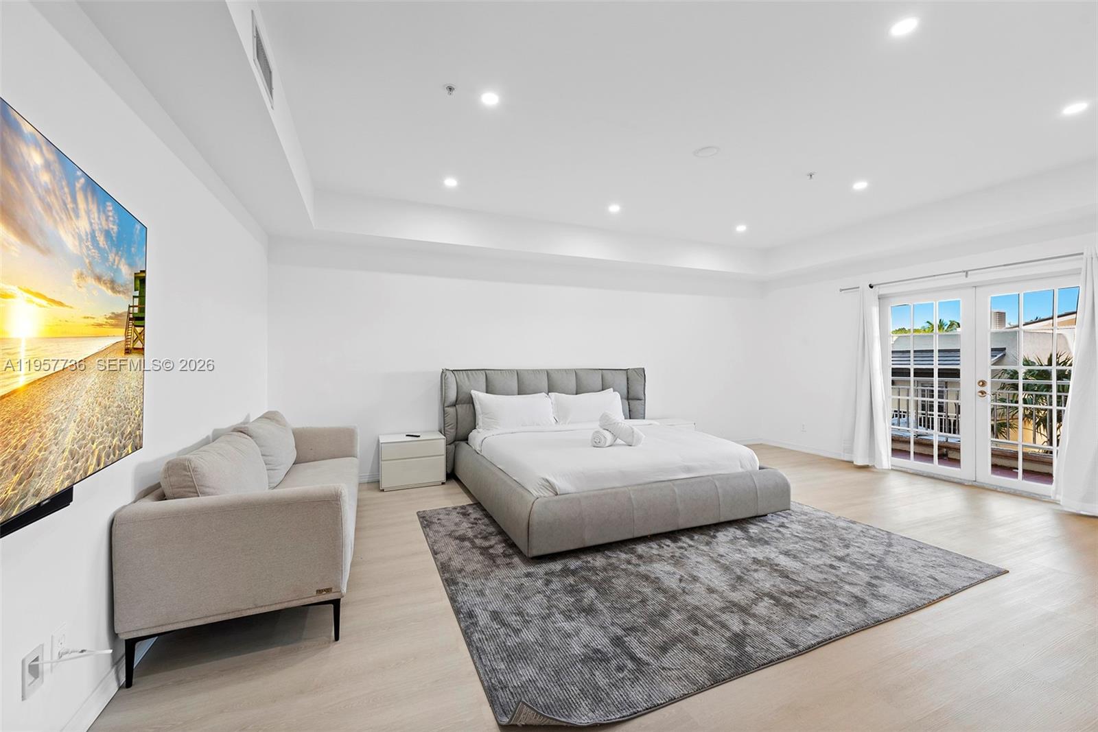 THE THS AT SUNSET HARBOUR - Residential
