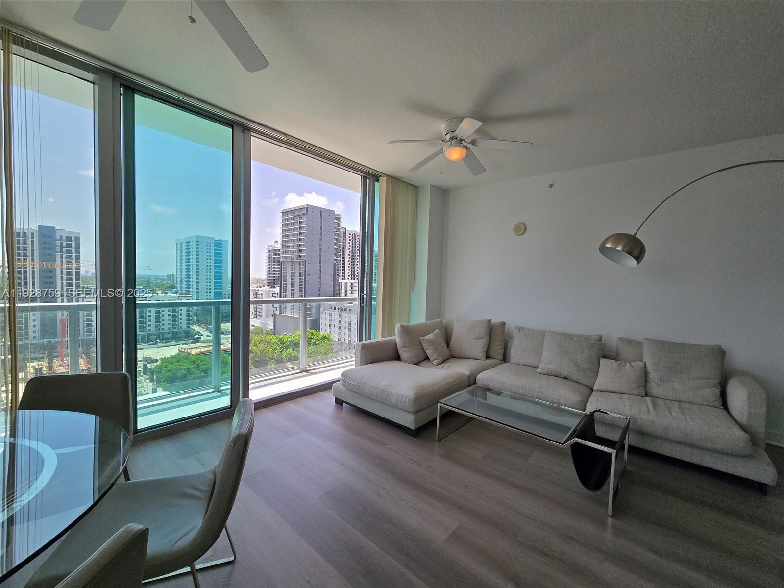 THE AXIS ON BRICKELL COND - Residential