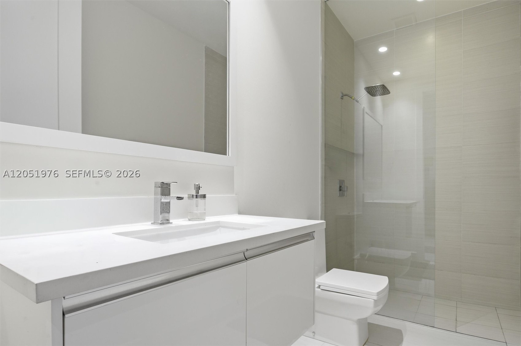 LANDMARK AT DORAL - Residential Lease