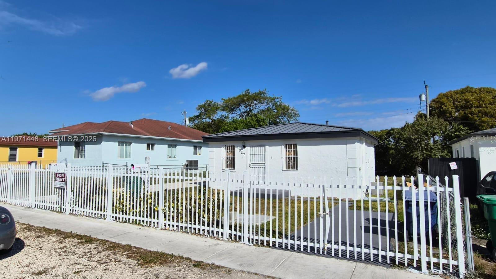 Great investment opportunity in Miami! This well-maintained duplex features two income-producing units, each currently rented for $2,100/month, offering immediate and stable cash flow. Ideal for investors seeking a turnkey property with strong rental performance in a high-demand area. Conveniently located near major highways, shopping, dining, and schools. Don’t miss this opportunity to own a solid multifamily asset in Miami!