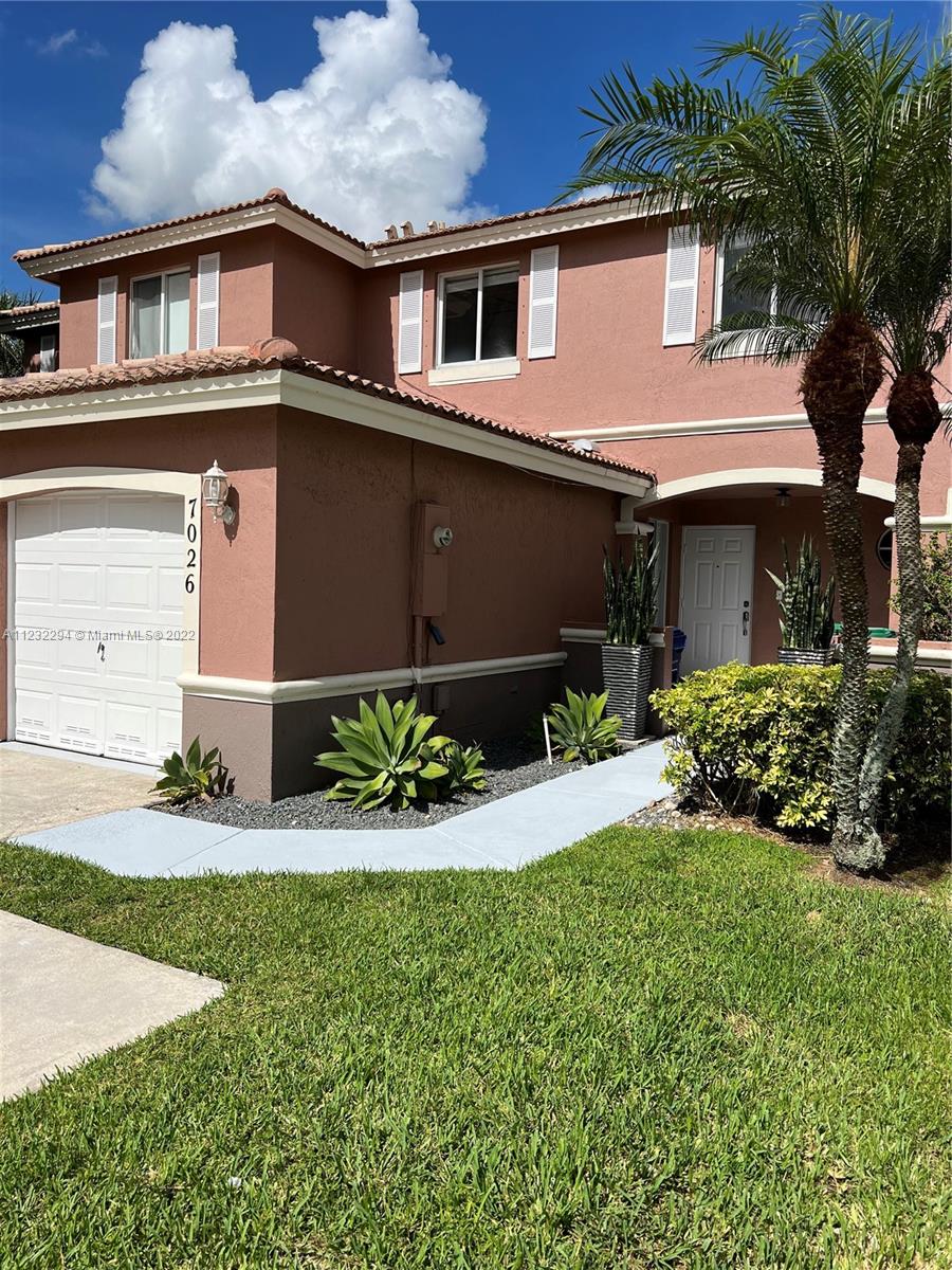LAGO MAR 1ST ADDN - Residential Lease