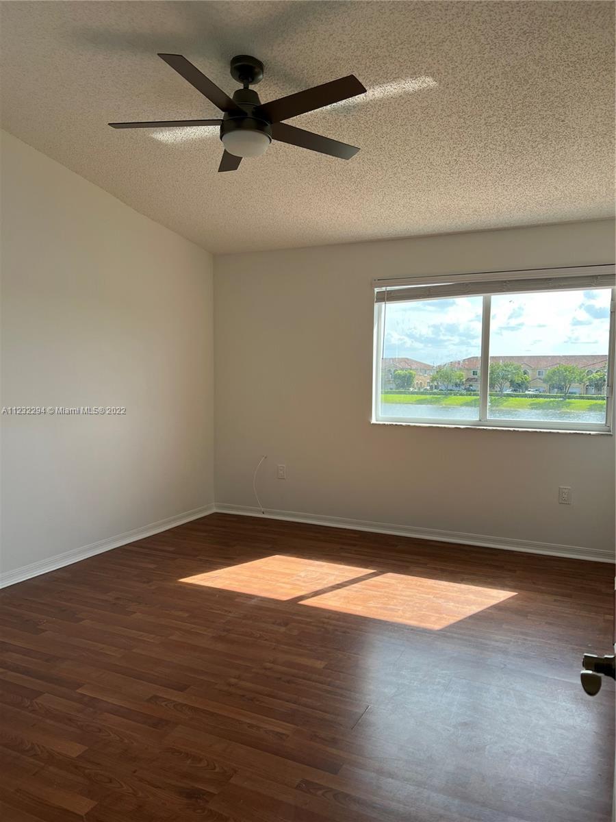 LAGO MAR 1ST ADDN - Residential Lease
