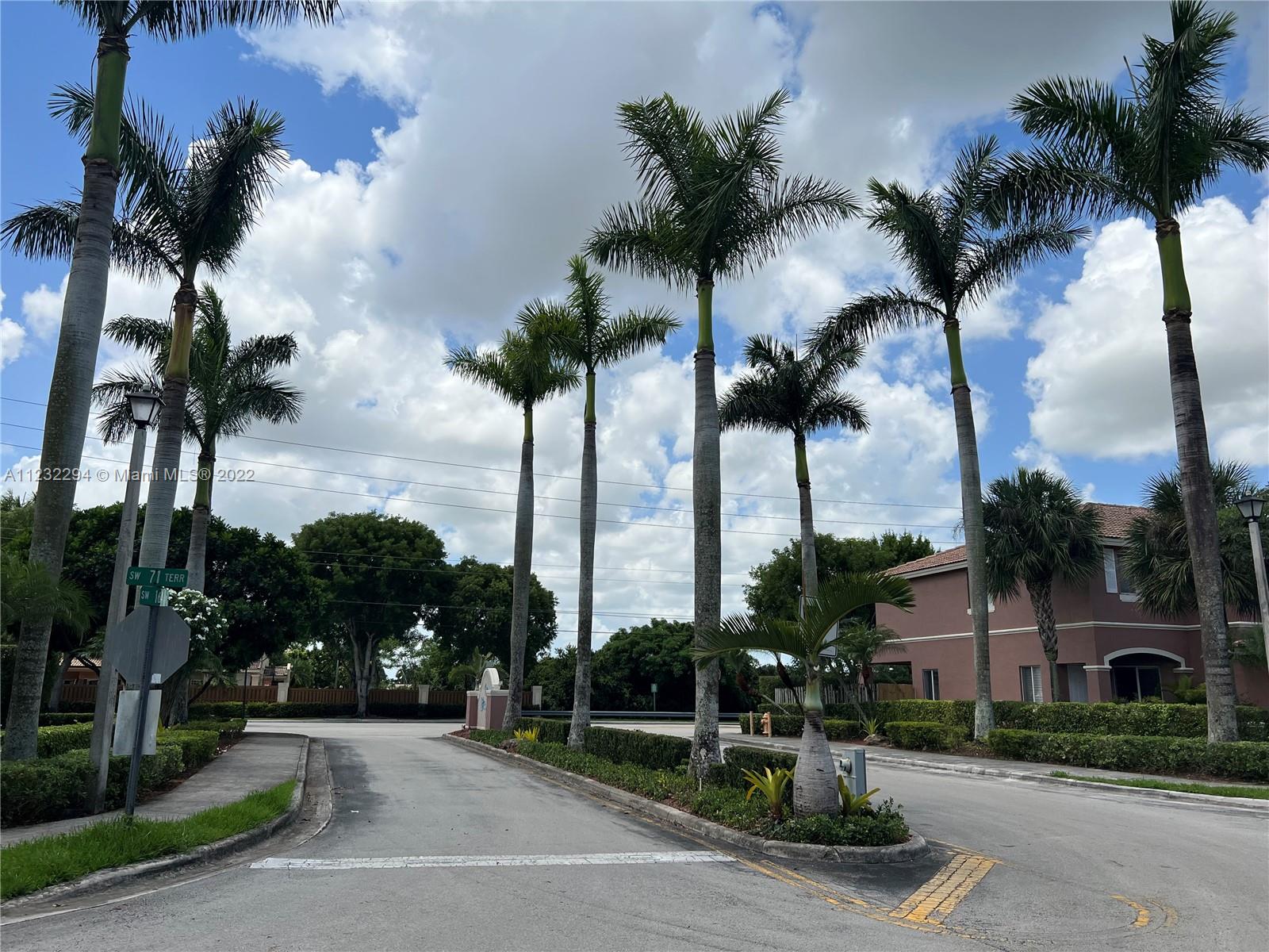 LAGO MAR 1ST ADDN - Residential Lease