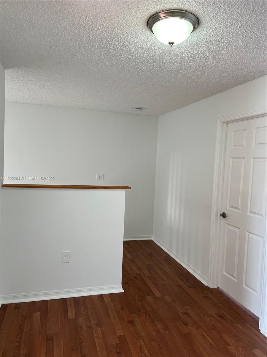 LAGO MAR 1ST ADDN - Residential Lease