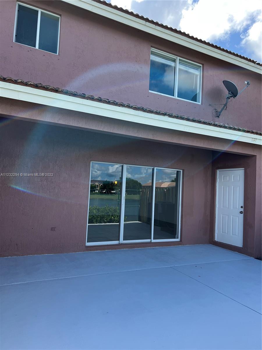 LAGO MAR 1ST ADDN - Residential Lease