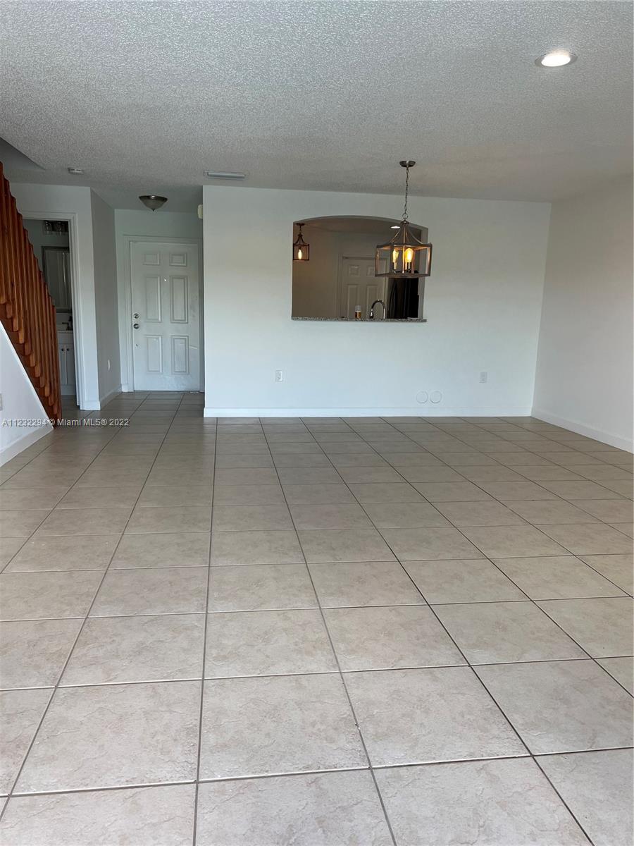 LAGO MAR 1ST ADDN - Residential Lease