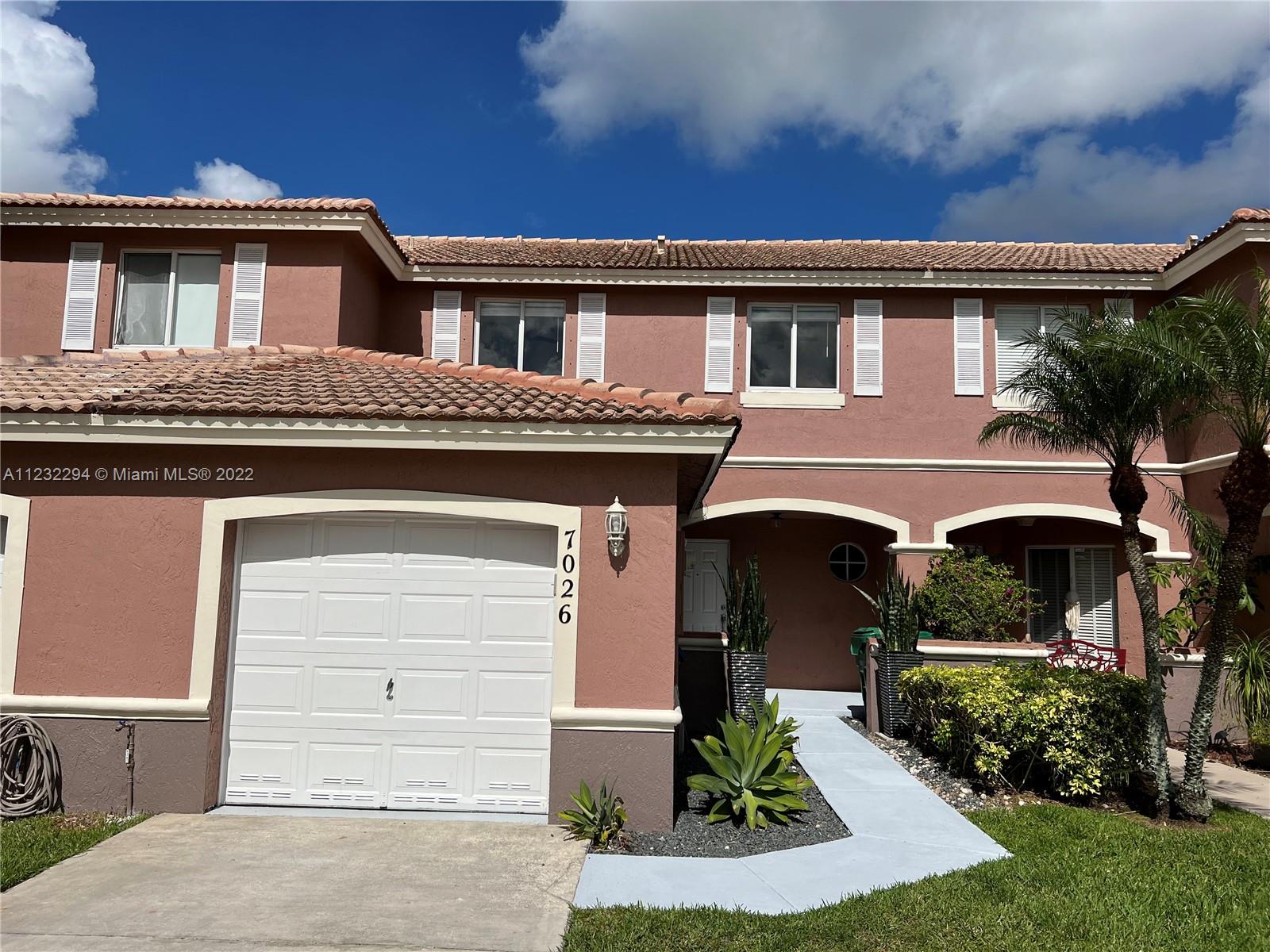 LAGO MAR 1ST ADDN - Residential Lease