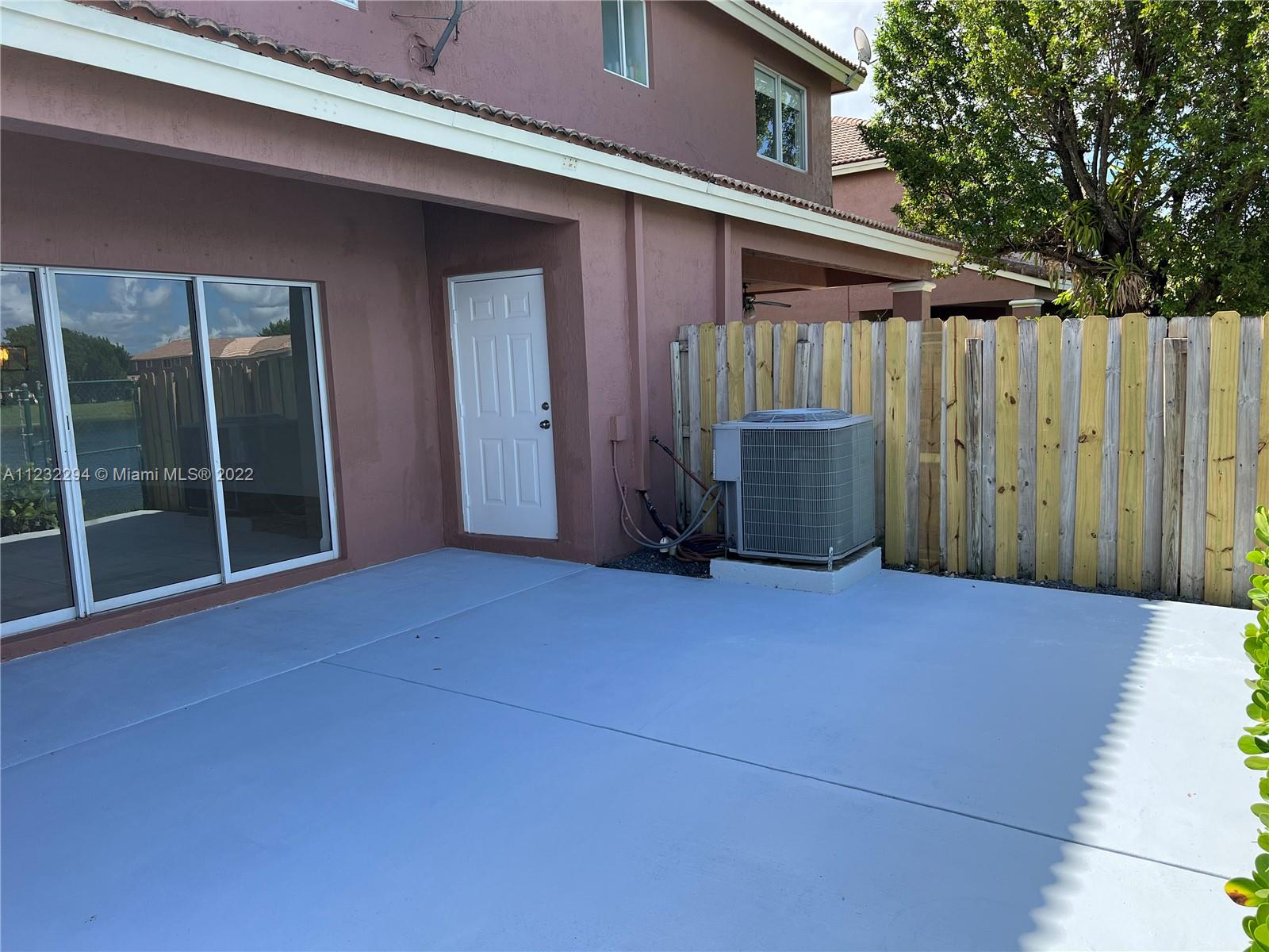 LAGO MAR 1ST ADDN - Residential Lease