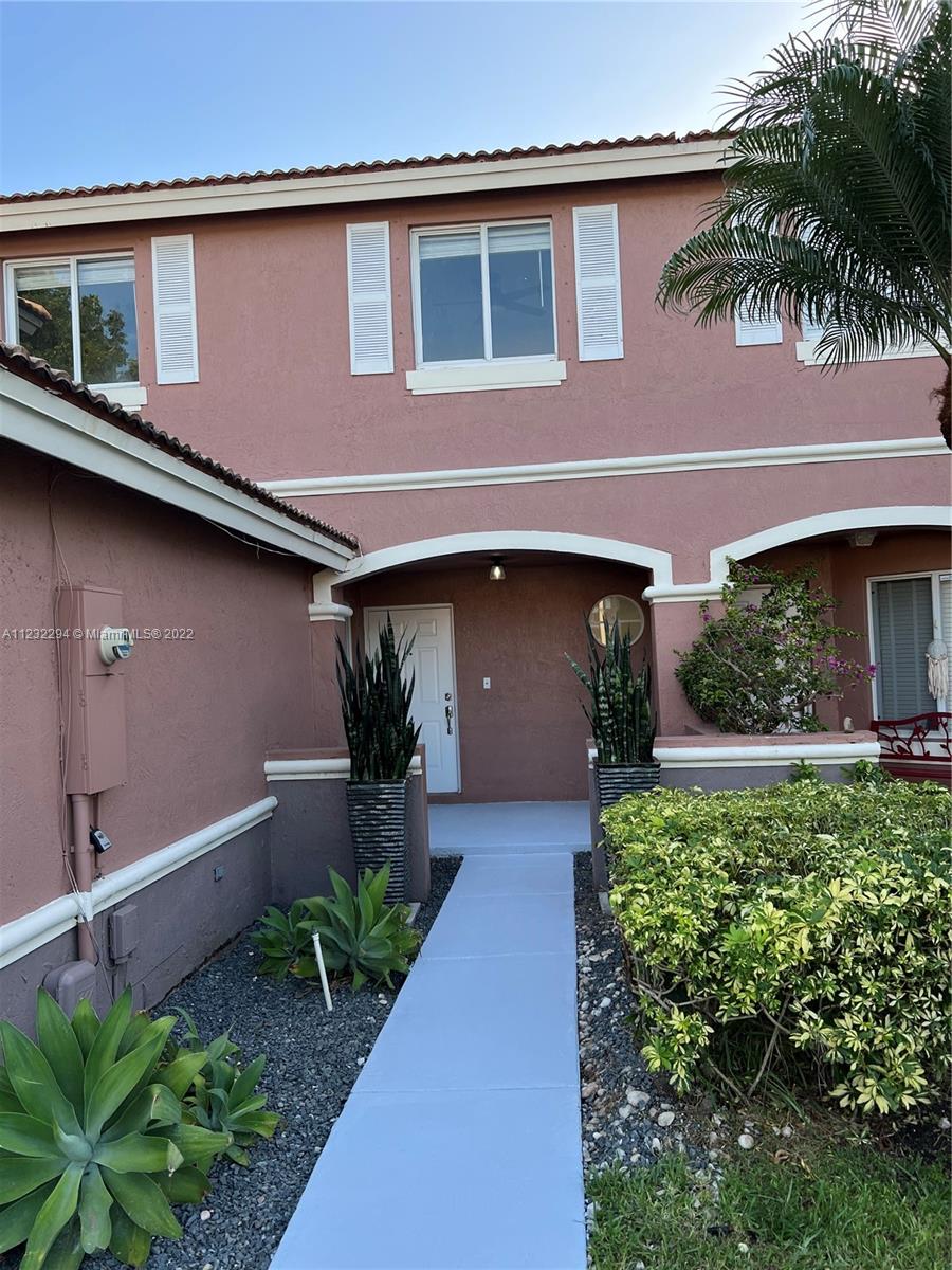 LAGO MAR 1ST ADDN - Residential Lease