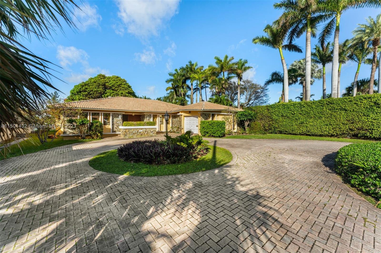 ALTOS DEL MAR #6 - Residential