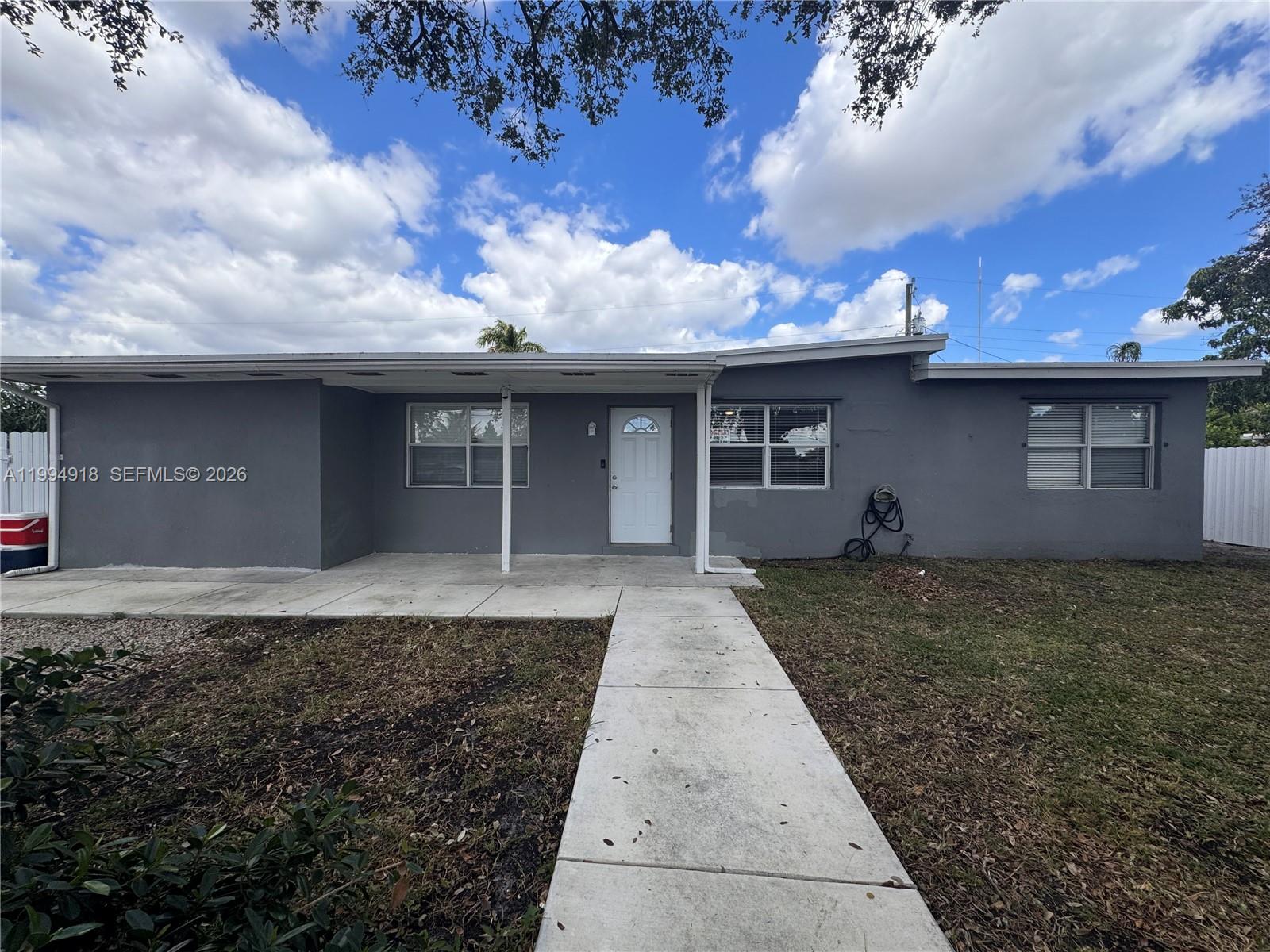 MIAMI GARDENS ESTATES SEC - Residential Lease