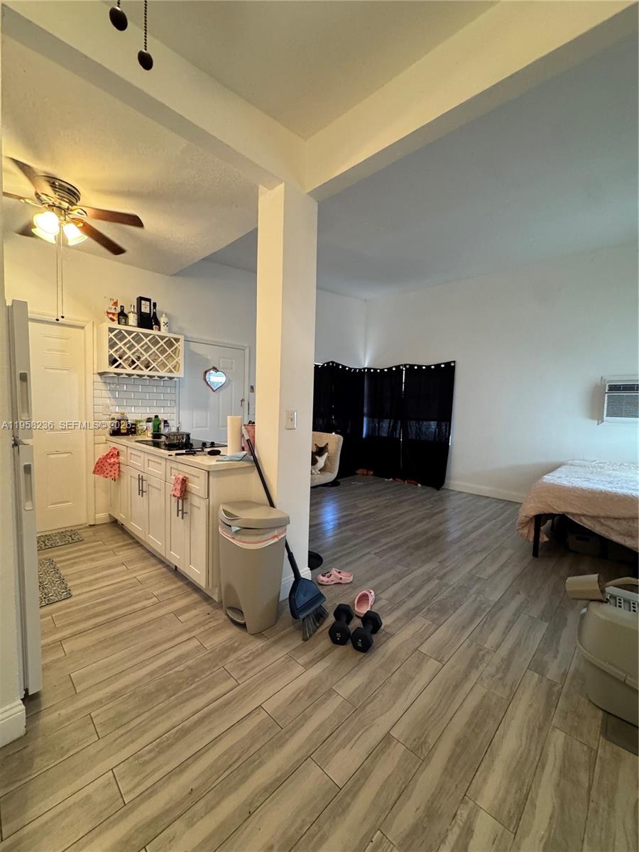 BISCAYNE BCH SUB - Residential Income