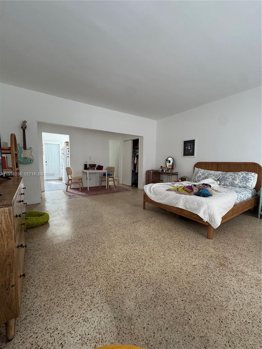 BISCAYNE BCH SUB - Residential Income