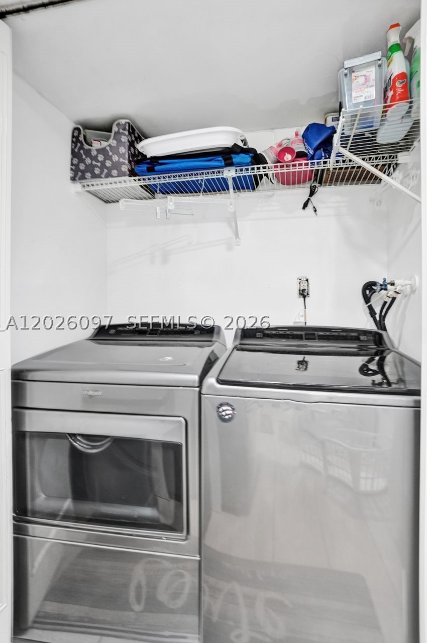 NOVA NORTH CONDOMINIUM 6 - Residential Lease