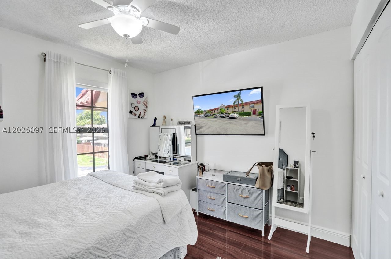 NOVA NORTH CONDOMINIUM 6 - Residential Lease