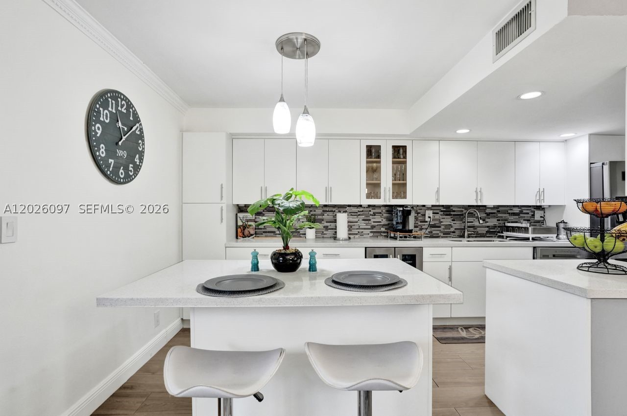 NOVA NORTH CONDOMINIUM 6 - Residential Lease