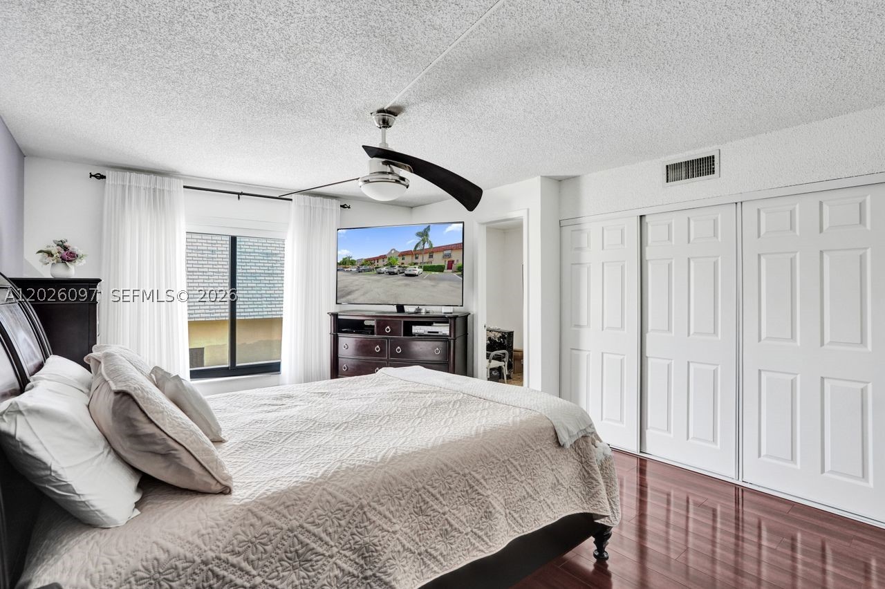 NOVA NORTH CONDOMINIUM 6 - Residential Lease