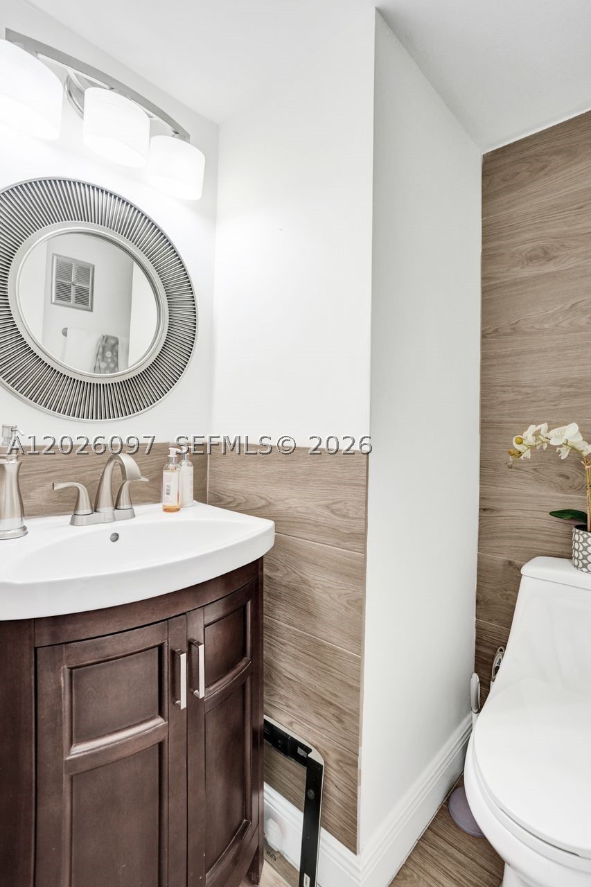 NOVA NORTH CONDOMINIUM 6 - Residential Lease
