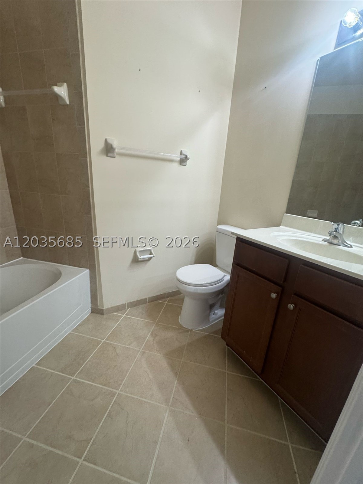 ST MAARTEN AT GRAND BAY - Residential Lease