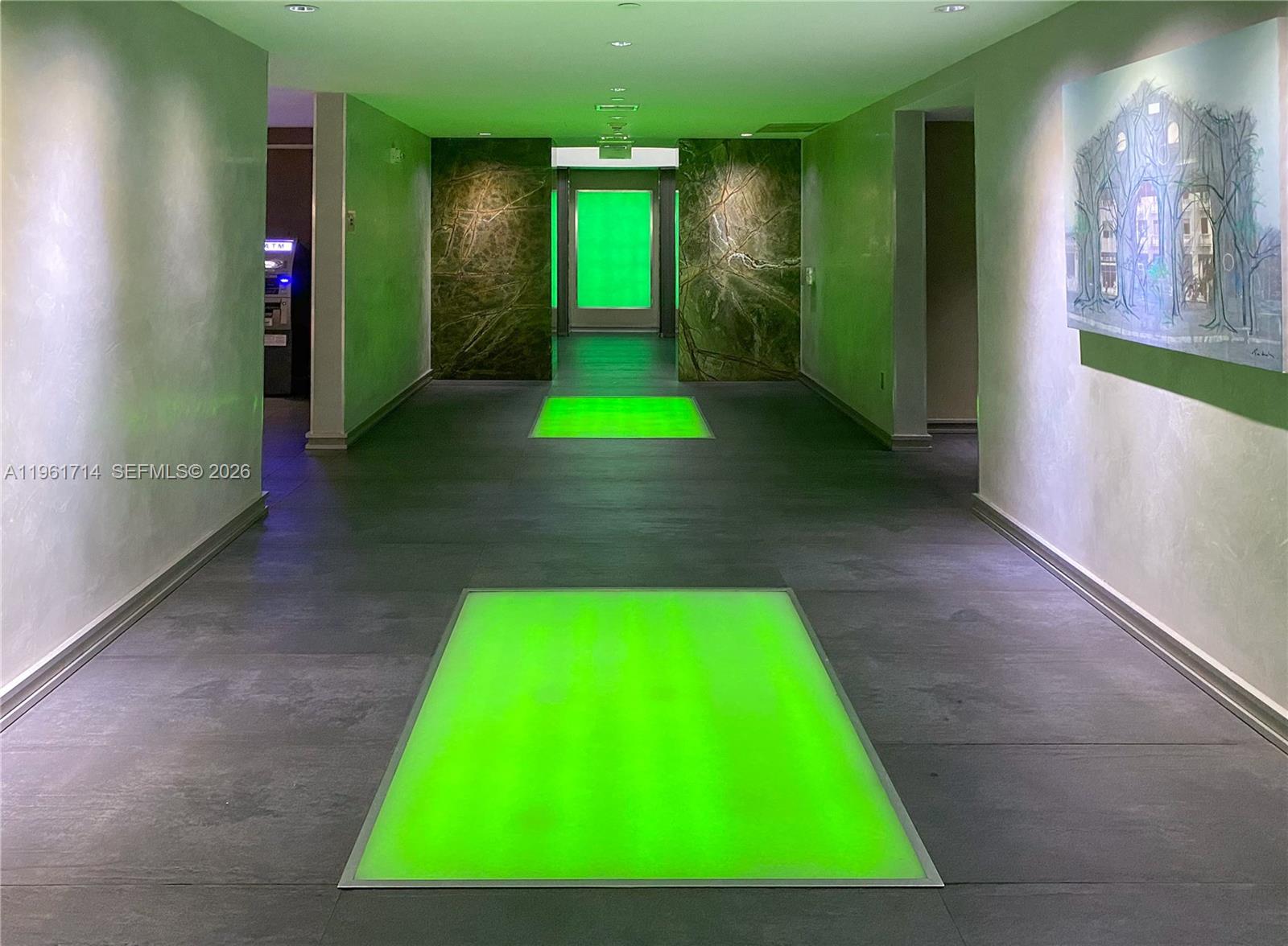 IVY CONDO - Residential