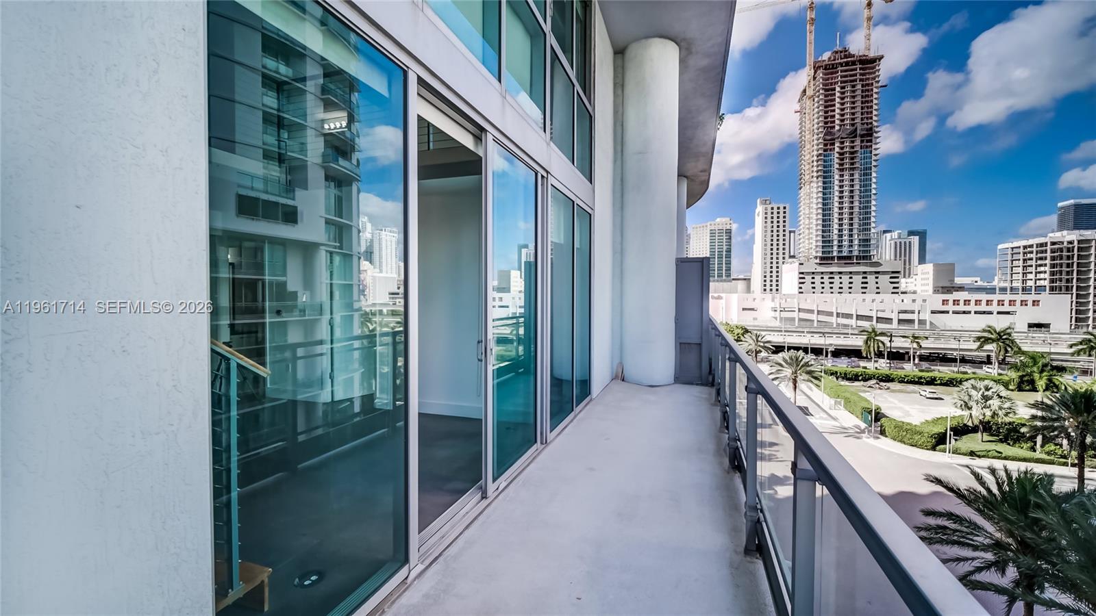 IVY CONDO - Residential
