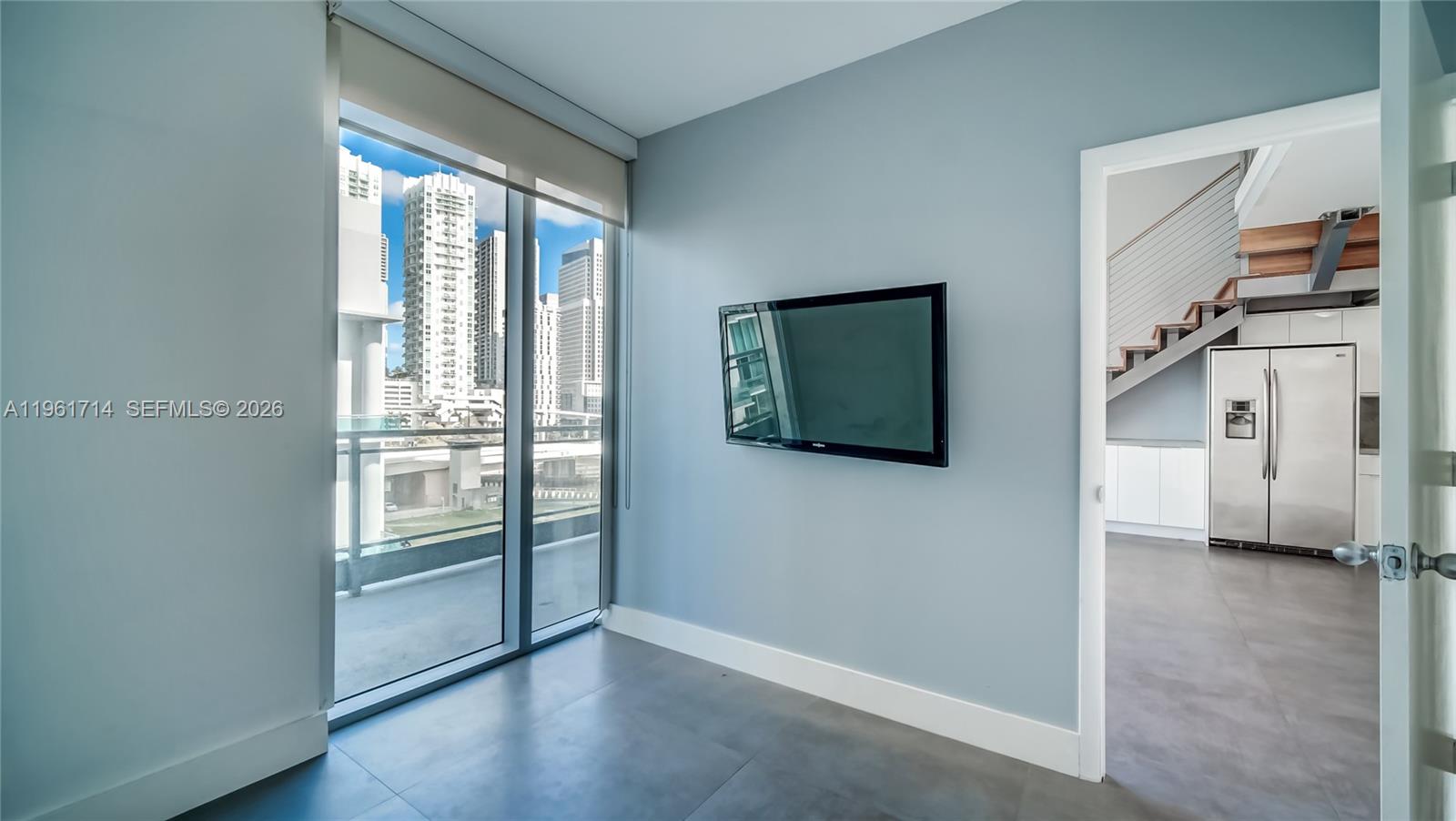 IVY CONDO - Residential