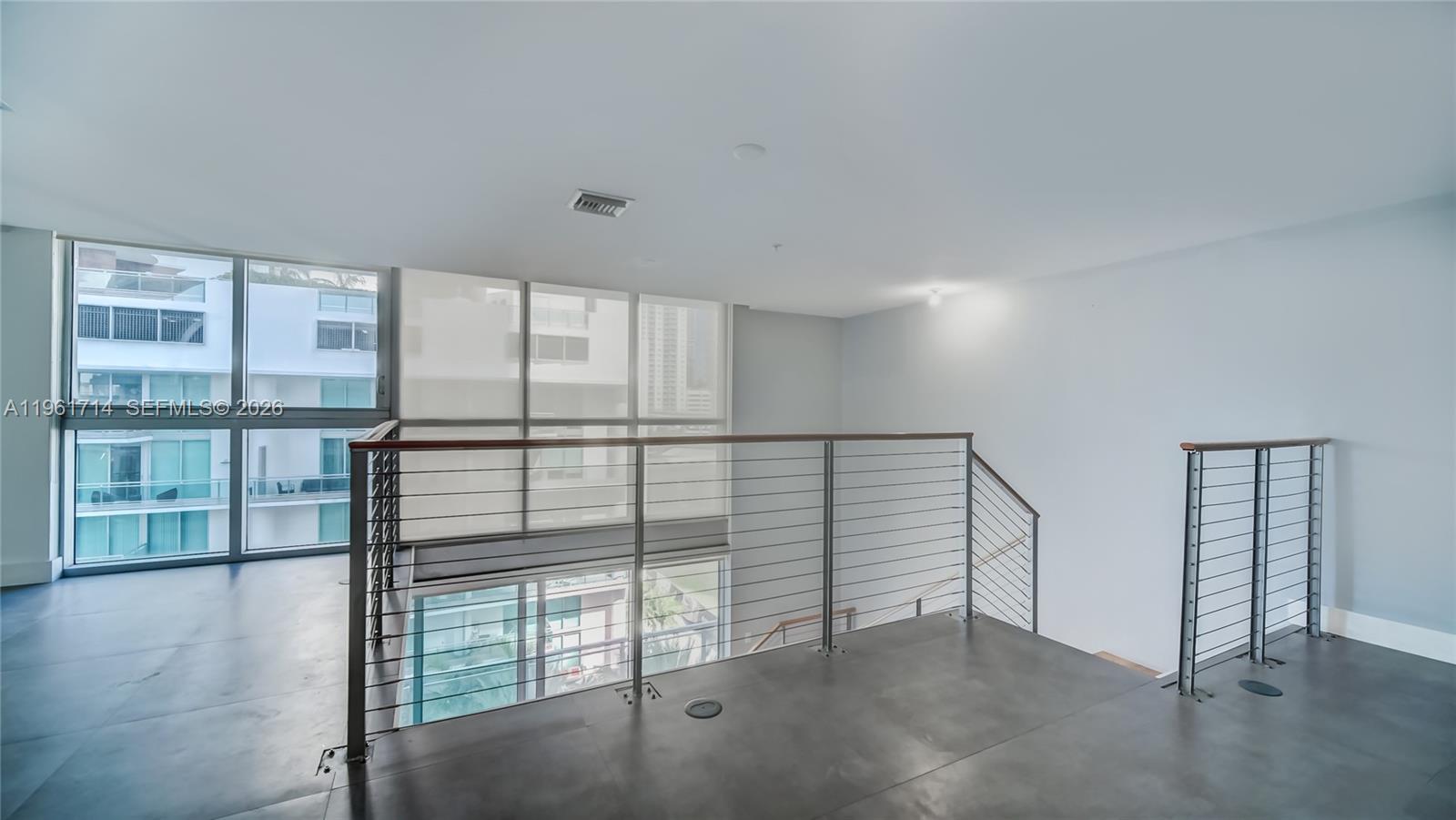 IVY CONDO - Residential