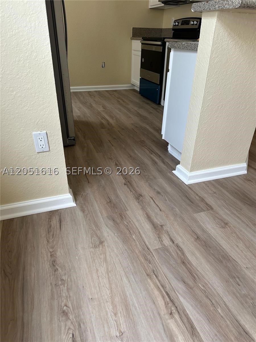 PORTOFINO BAY - Residential Lease