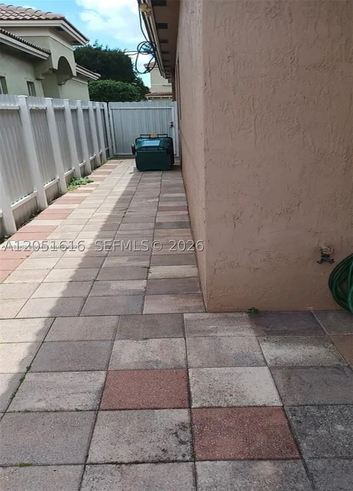 PORTOFINO BAY - Residential Lease