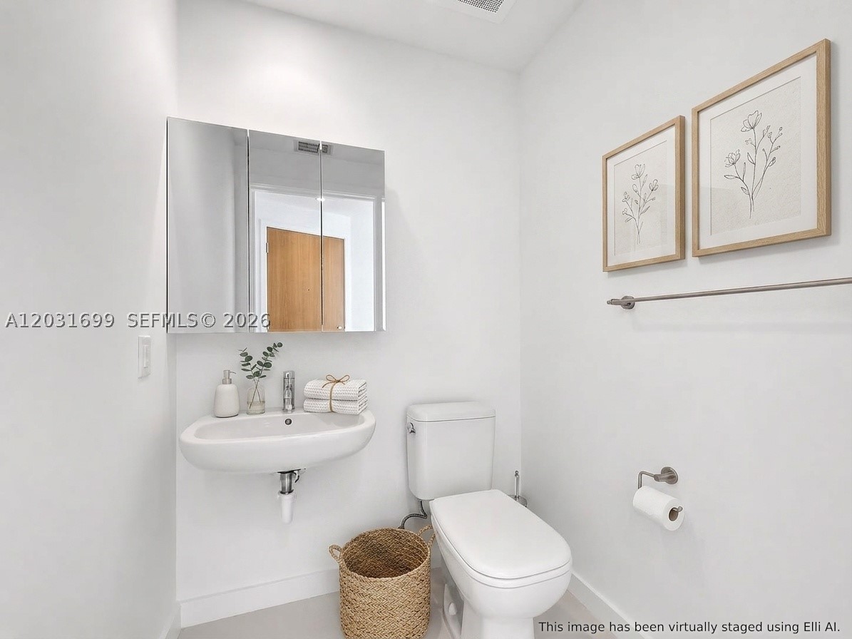 BISCAYNE BEACH CONDO - Residential Lease