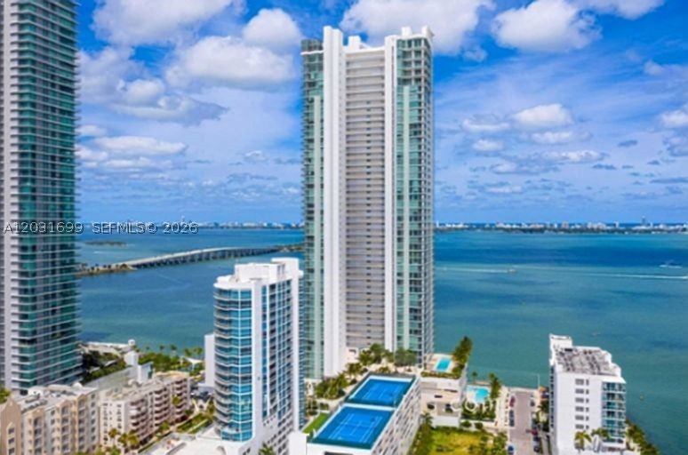 BISCAYNE BEACH CONDO - Residential Lease
