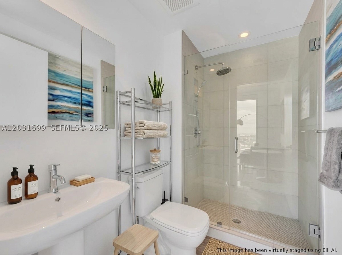 BISCAYNE BEACH CONDO - Residential Lease