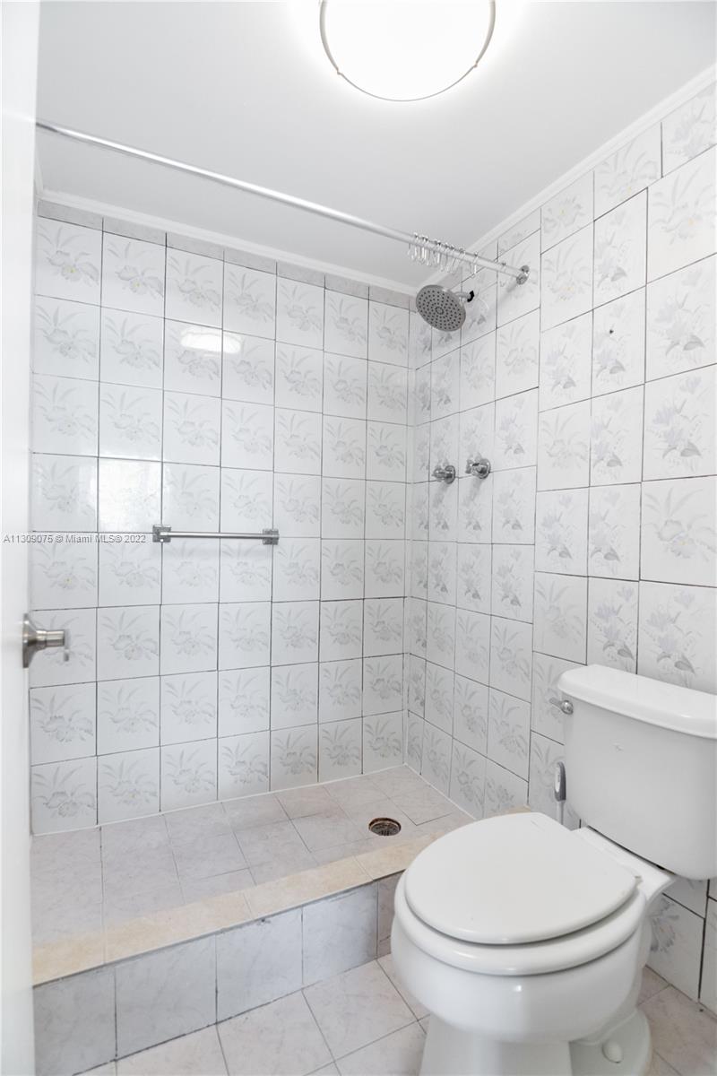 GATEWAY HOUSE CONDO - NOR - Residential Lease