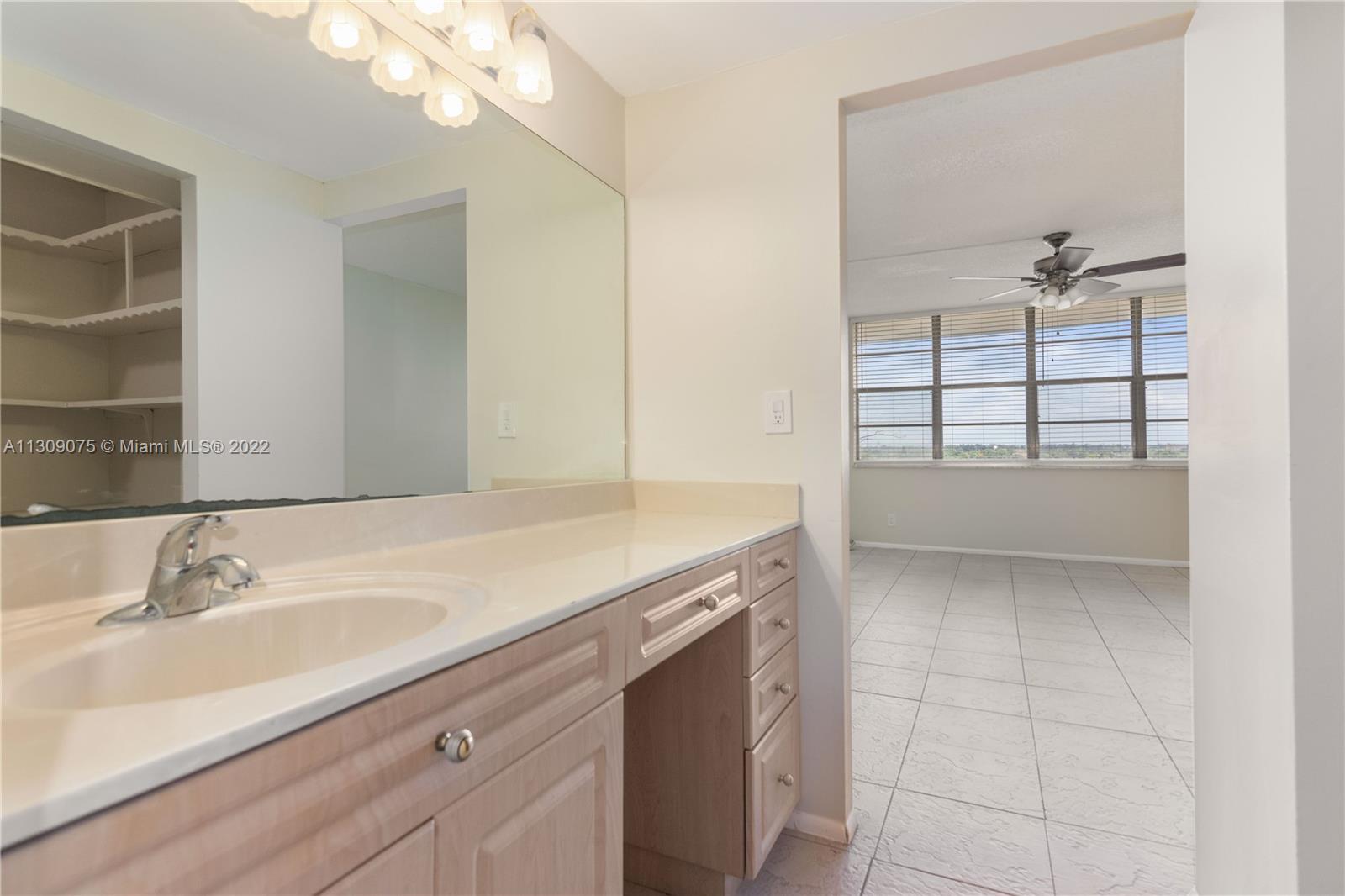 GATEWAY HOUSE CONDO - NOR - Residential Lease