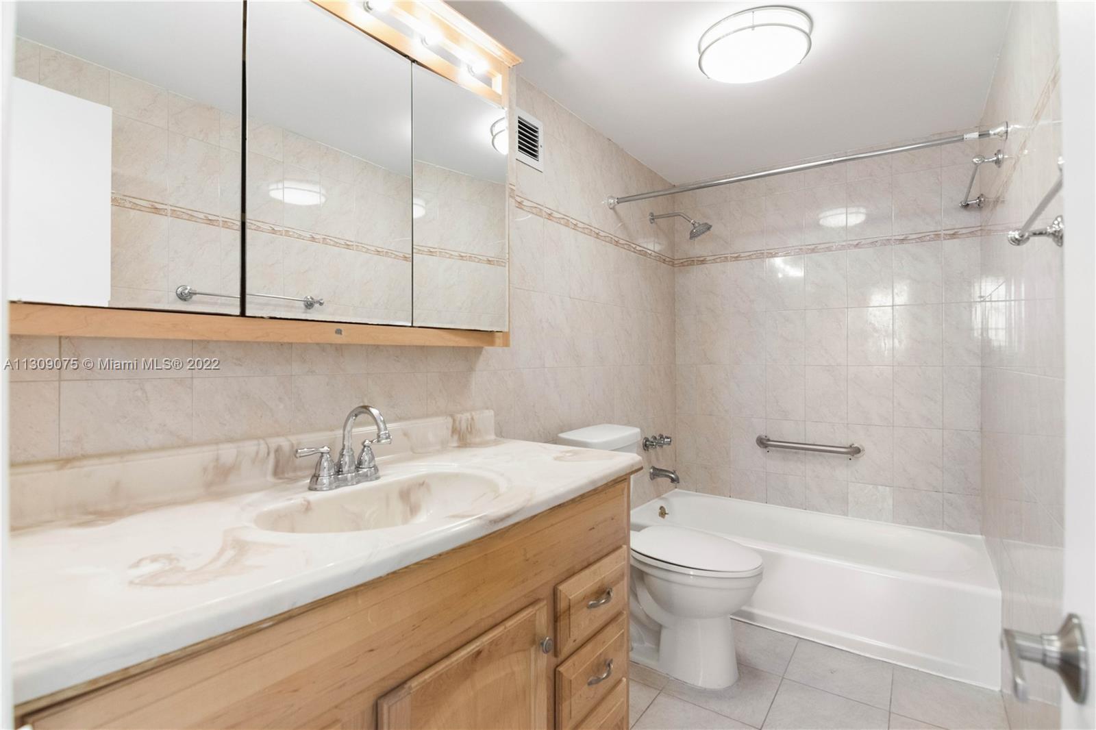 GATEWAY HOUSE CONDO - NOR - Residential Lease