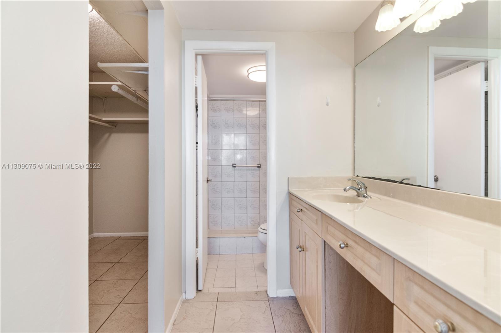GATEWAY HOUSE CONDO - NOR - Residential Lease