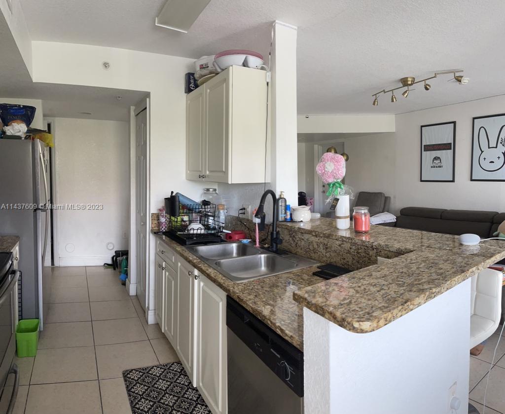 BREEZE OF GALLOWAY CONDO - Residential