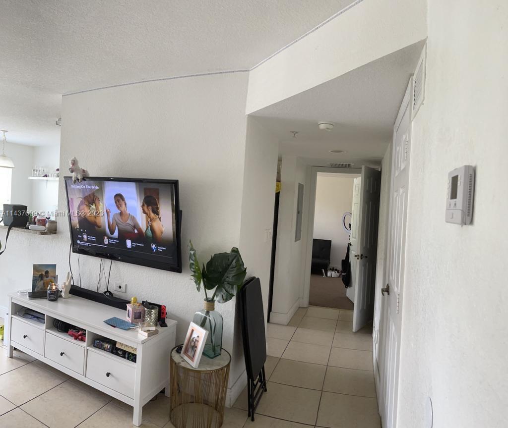 BREEZE OF GALLOWAY CONDO - Residential