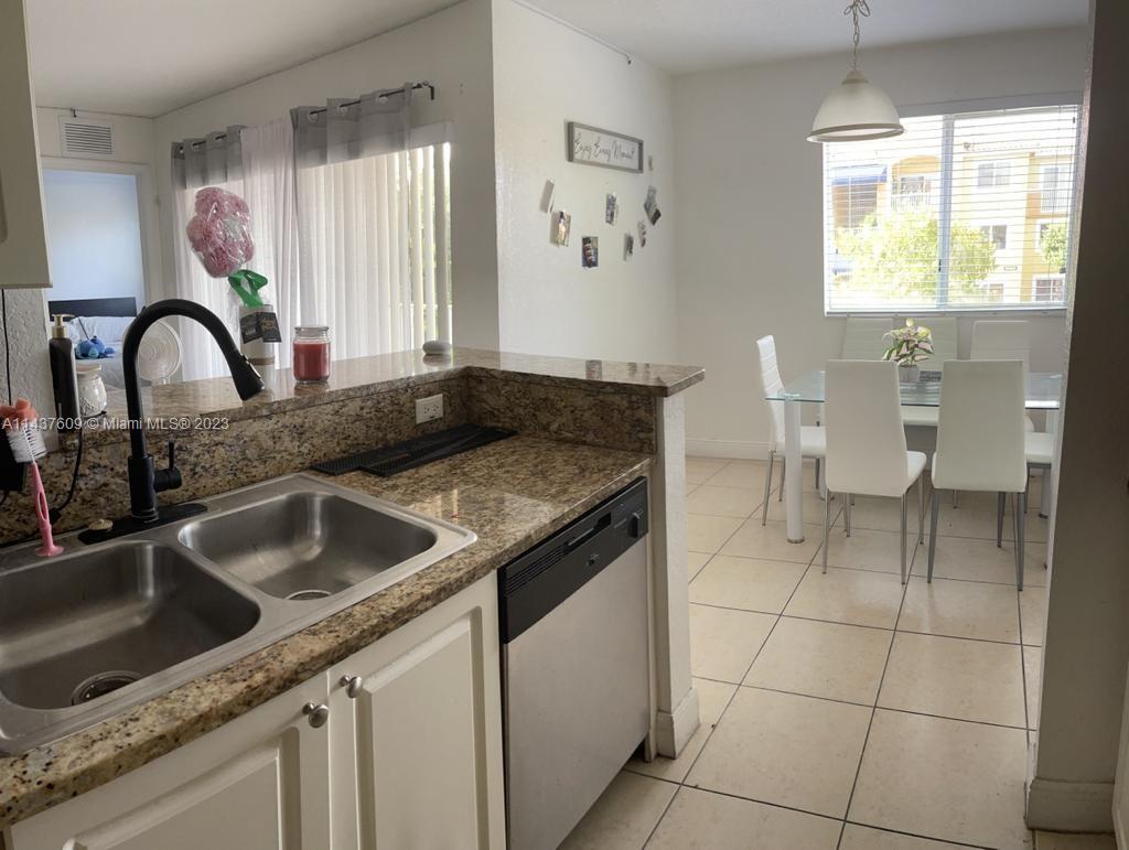 BREEZE OF GALLOWAY CONDO - Residential