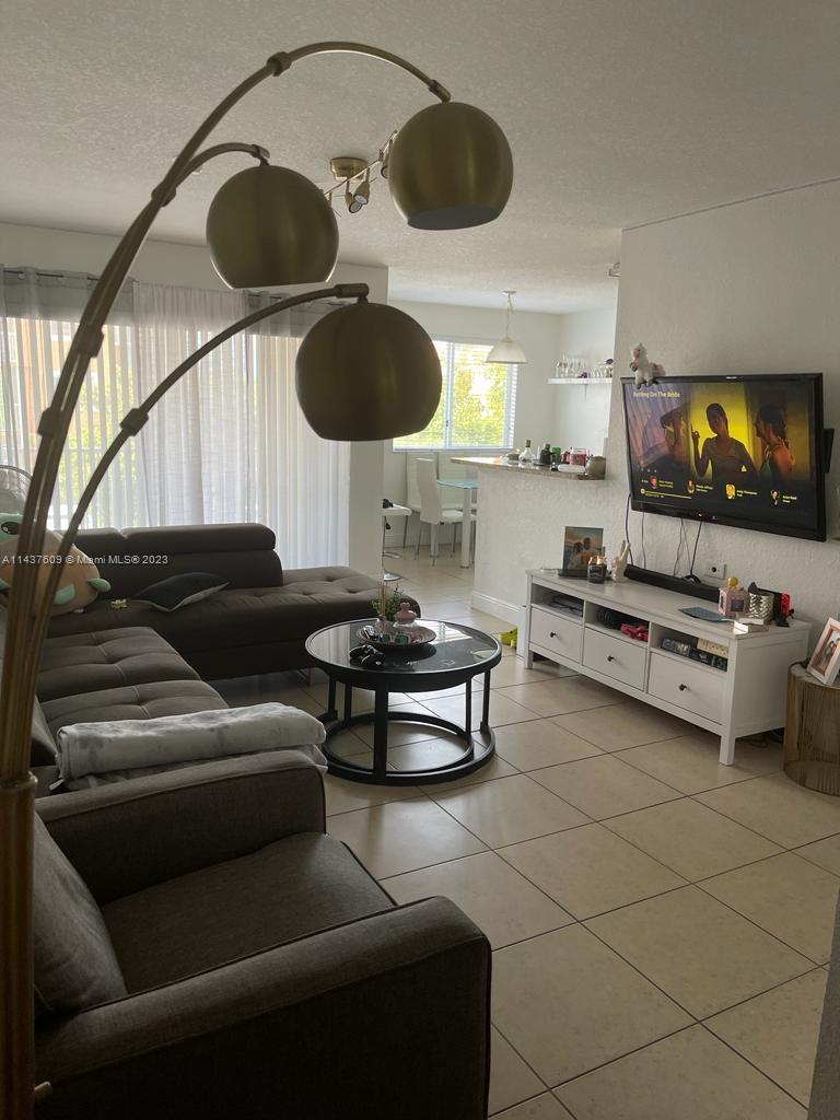 BREEZE OF GALLOWAY CONDO - Residential
