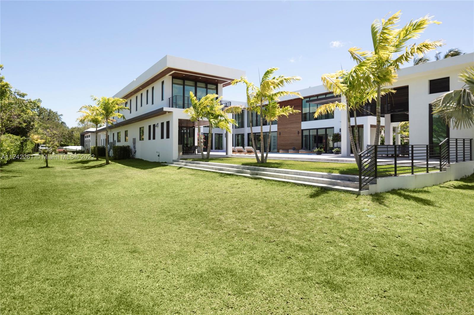 HELMS COUNTRY ESTATES ADD - Residential