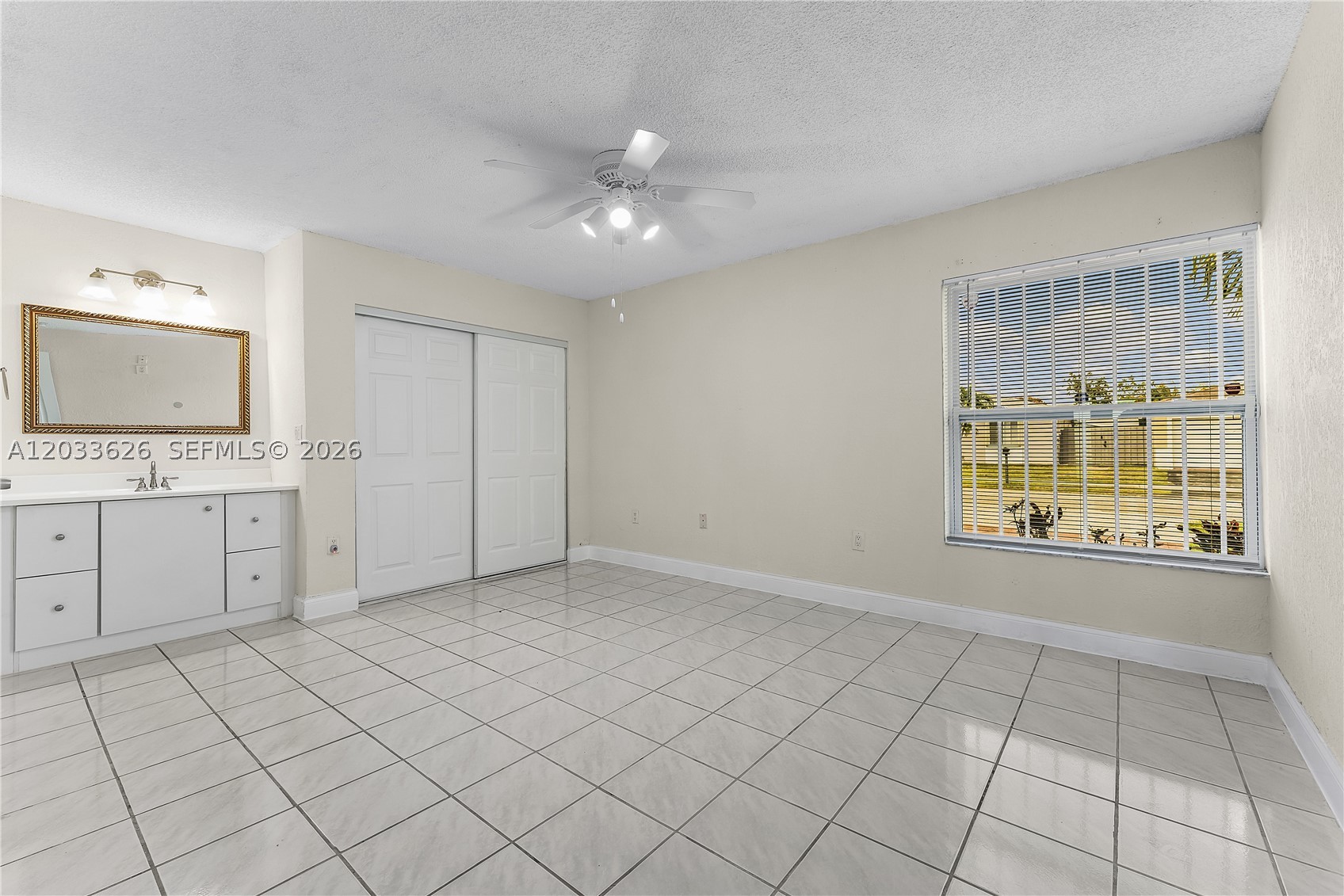 OAK PARK SEC 7 - Residential Lease