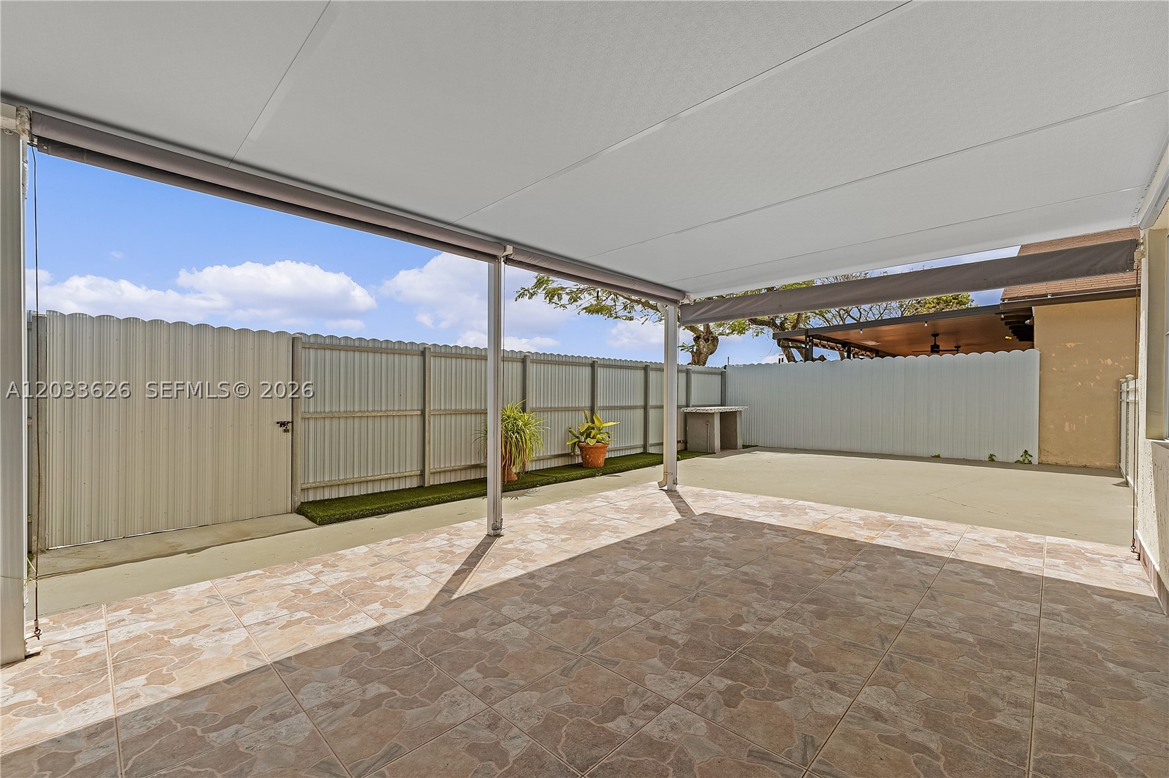 OAK PARK SEC 7 - Residential Lease