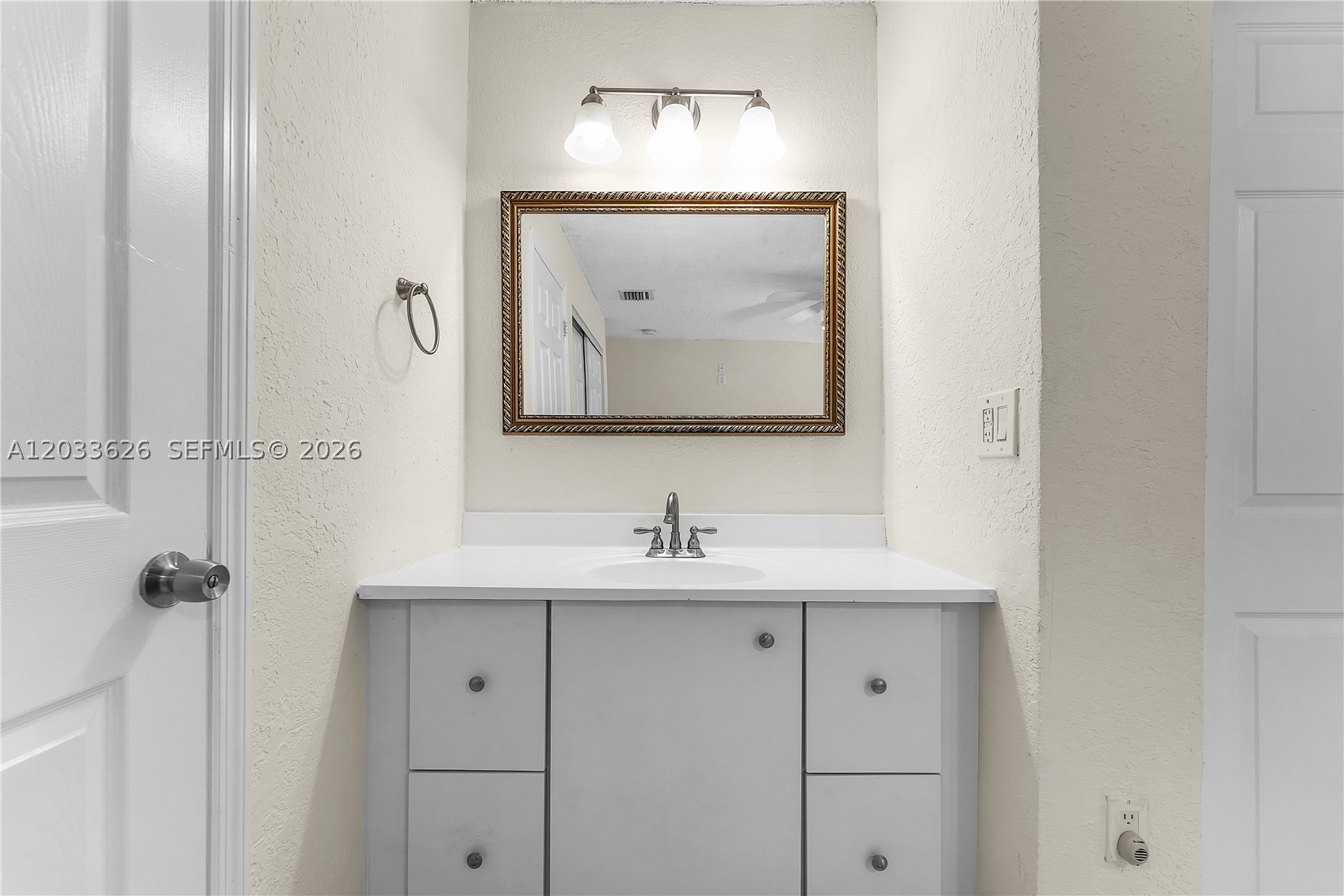OAK PARK SEC 7 - Residential Lease