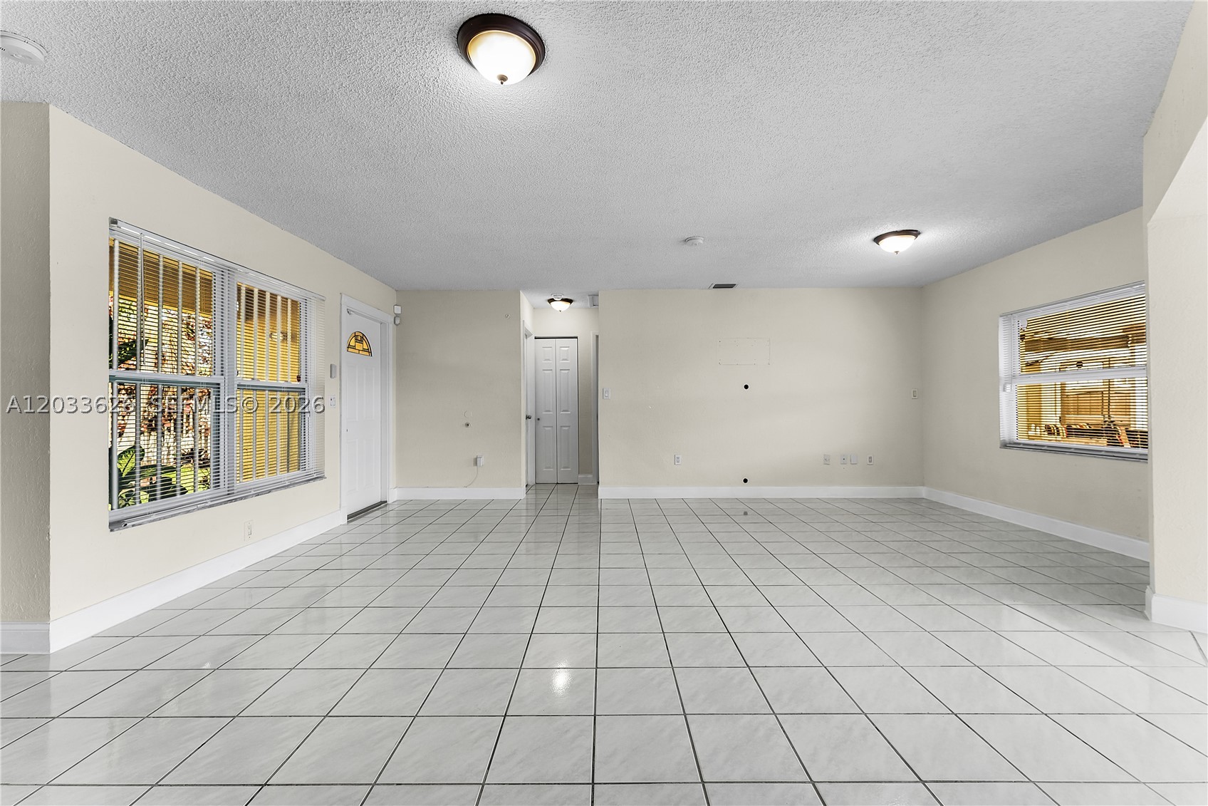 OAK PARK SEC 7 - Residential Lease