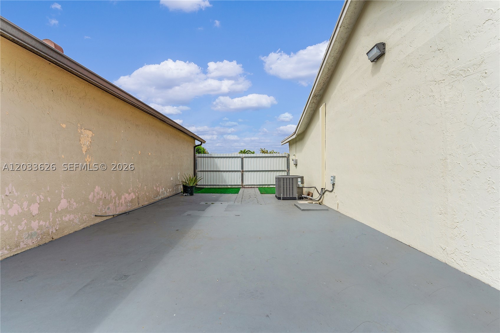 OAK PARK SEC 7 - Residential Lease