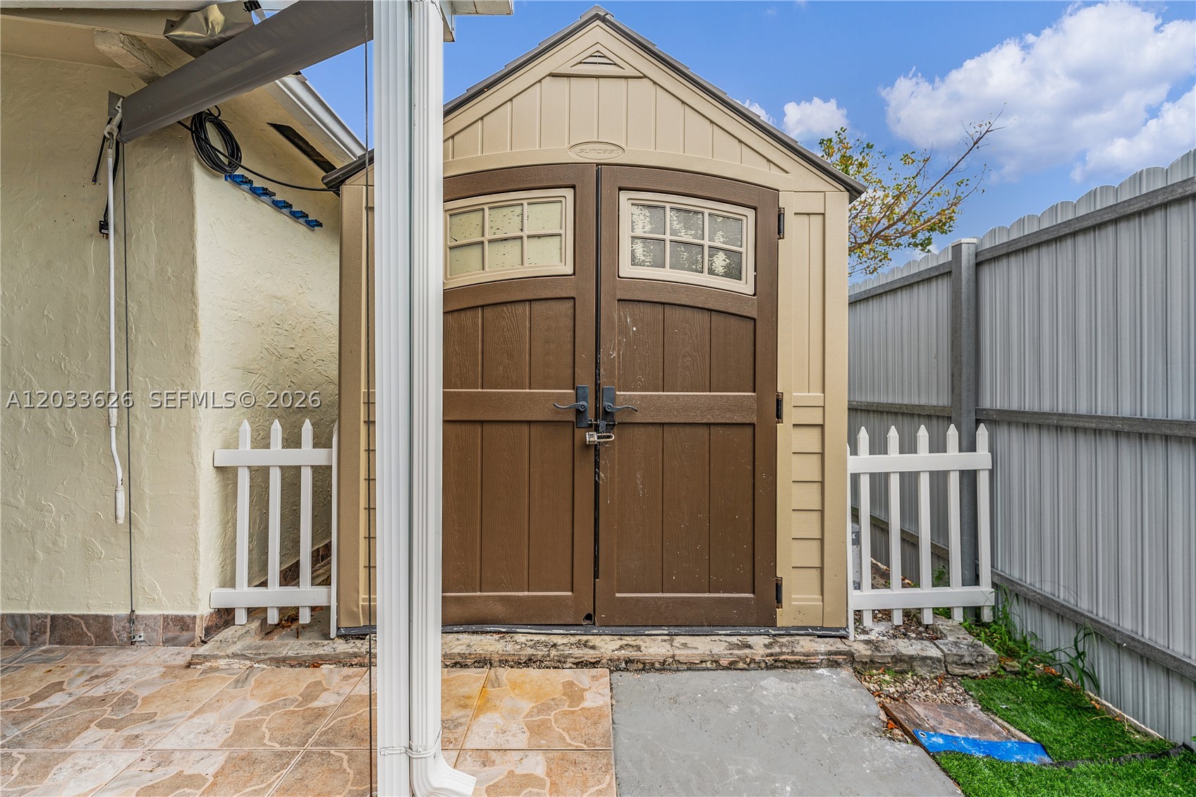 OAK PARK SEC 7 - Residential Lease