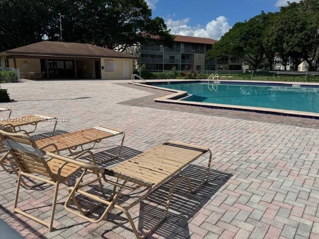 NEW HAMPTON AT CENTURY VI - Residential