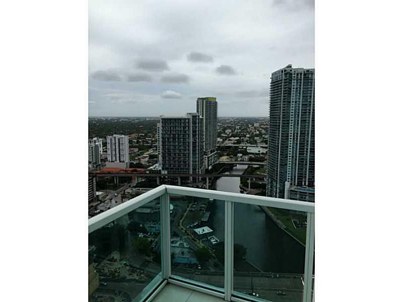 BRICKELL ON THE RIVER S T - Residential Lease