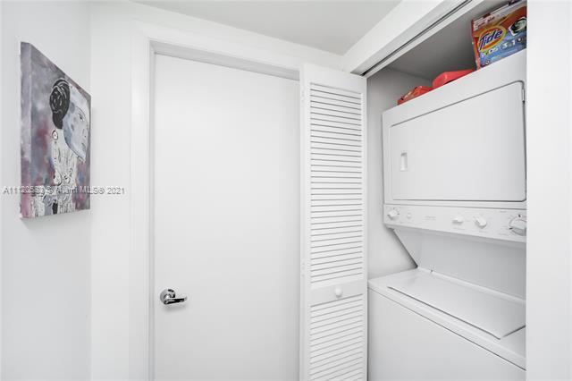 BRICKELL ON THE RIVER S T - Residential Lease